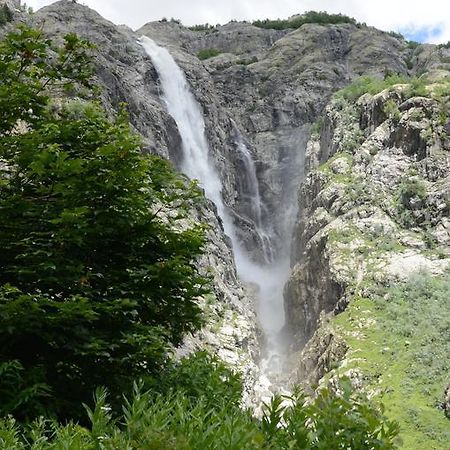 فندق Ushba ميستيا المظهر الخارجي الصورة