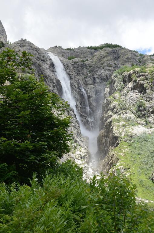 فندق Ushba ميستيا المظهر الخارجي الصورة